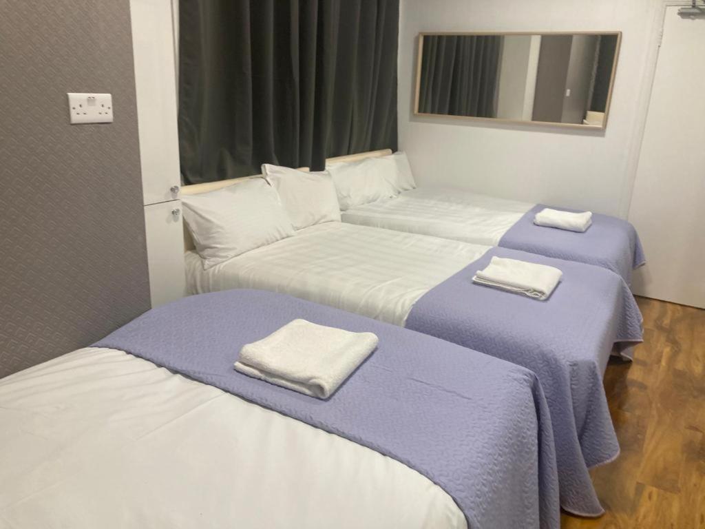 Twin Towerd Hotel London Eksteriør bilde